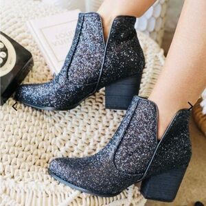 Not Rated Fiera Black Glitter Booties Size 9